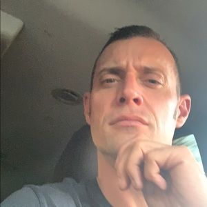 Meet your Posher, Todd